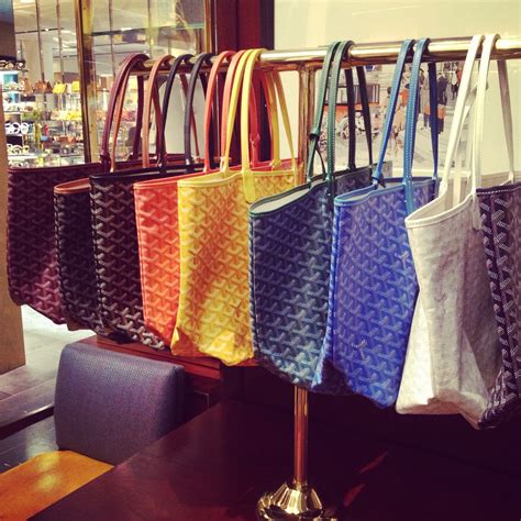 barneys goyard bag